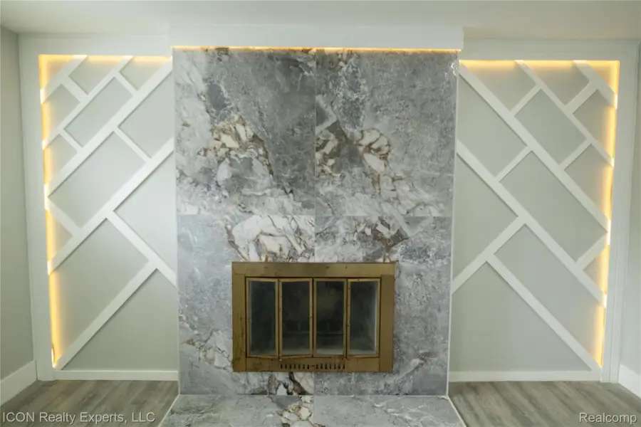 17700 Koogler Street, Clinton Charter Township, MI 48038 - Image #3