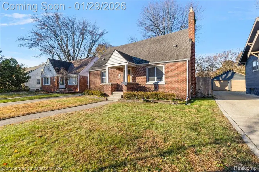 23501 Sherman Street, Oak Park, MI 48237 - Image #2