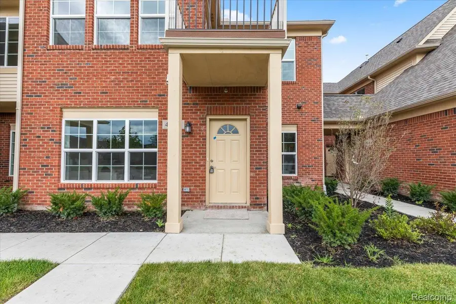 48486 Bridge Way #560, Canton, MI 48188 - Image #2