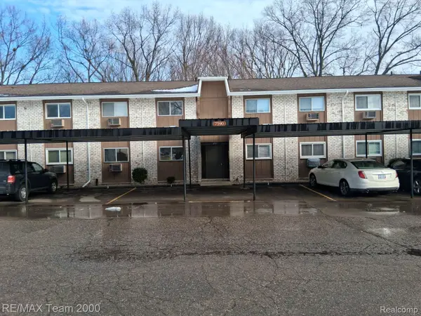 7590 Woodview Drive #1, Westland, MI 48185