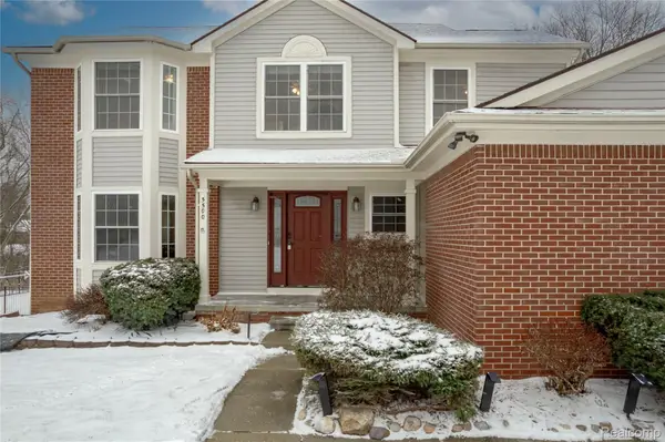 5500 Huntsman Drive, WhiteLake, MI 48383