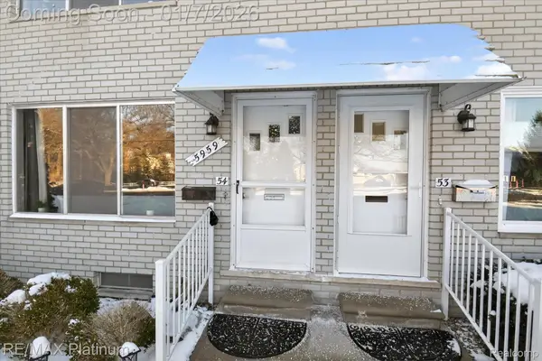 5959 Alan Drive #54, Brighton, MI 48116