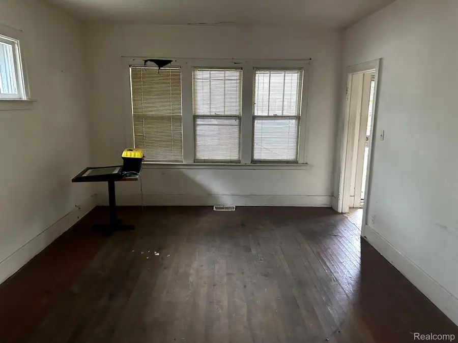 3950 Cadieux Road, Detroit, MI 48224 - Image #3