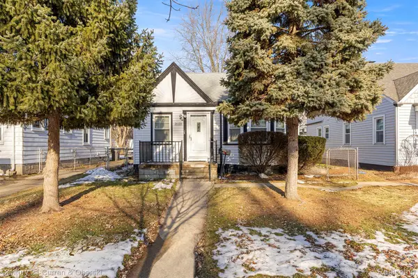 24420 Calvin Street, Dearborn, MI 48124