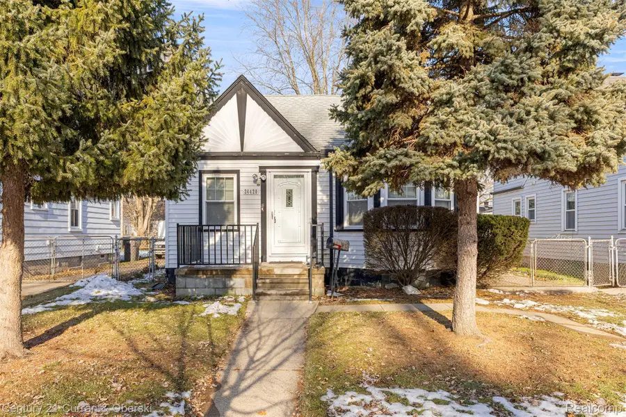 24420 Calvin Street, Dearborn, MI 48124 - Image #2