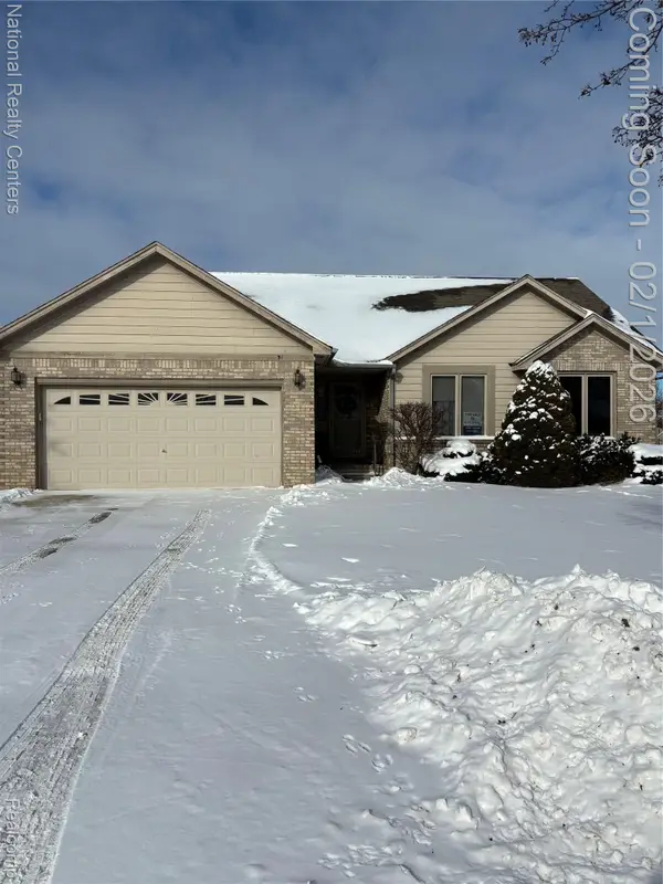 51 Mill Creek Avenue, Lapeer, MI 48446