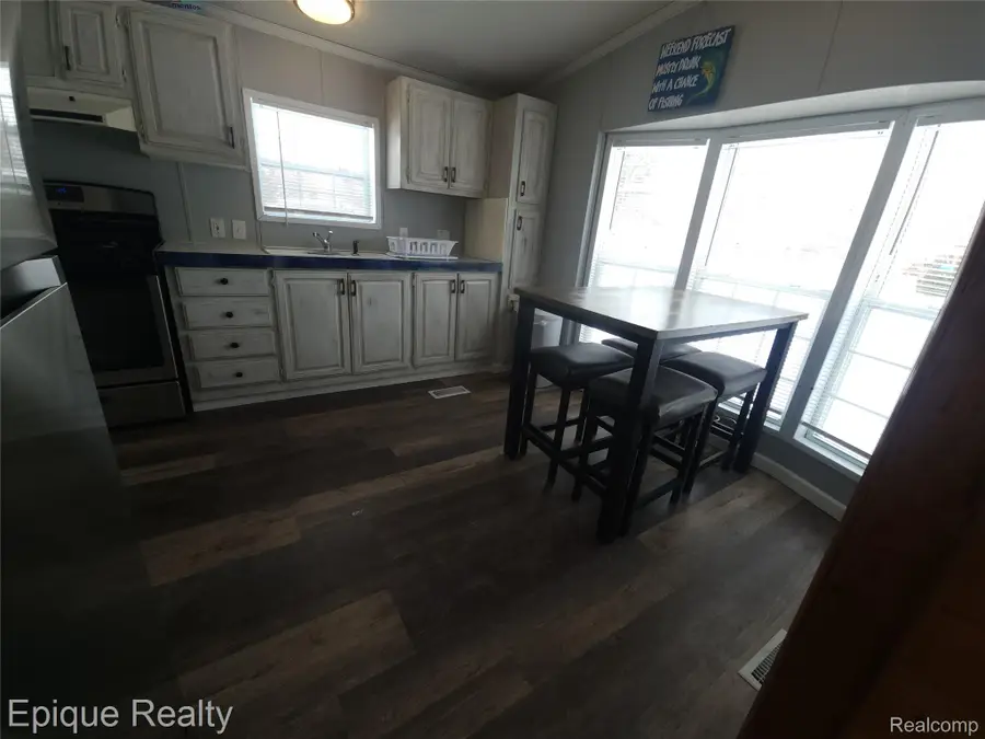 6364 Lee Dr Drive, Caseville, MI 48725 - Image #2