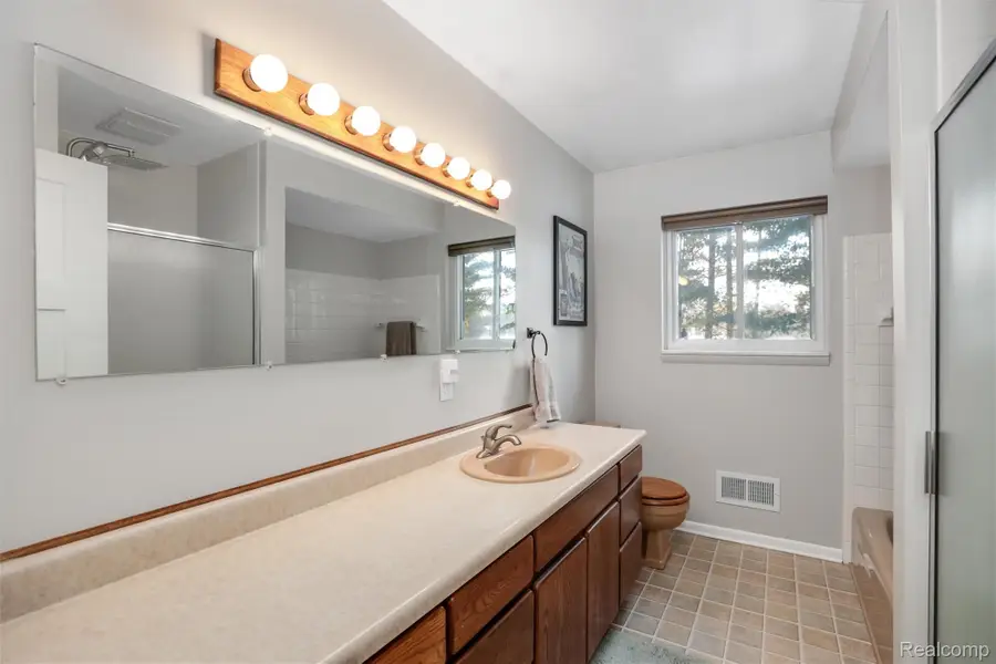 43220 Riggs Road, Van Buren, MI 48111 - Image #2