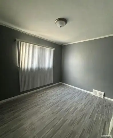 19463 Gilchrist Street, Detroit, MI 48235 - Image #3