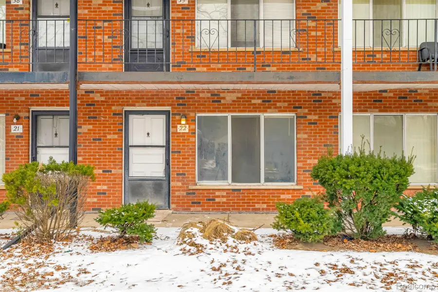4535 Cadieux Road # 42 / 210, Detroit, MI 48224 - Image #3