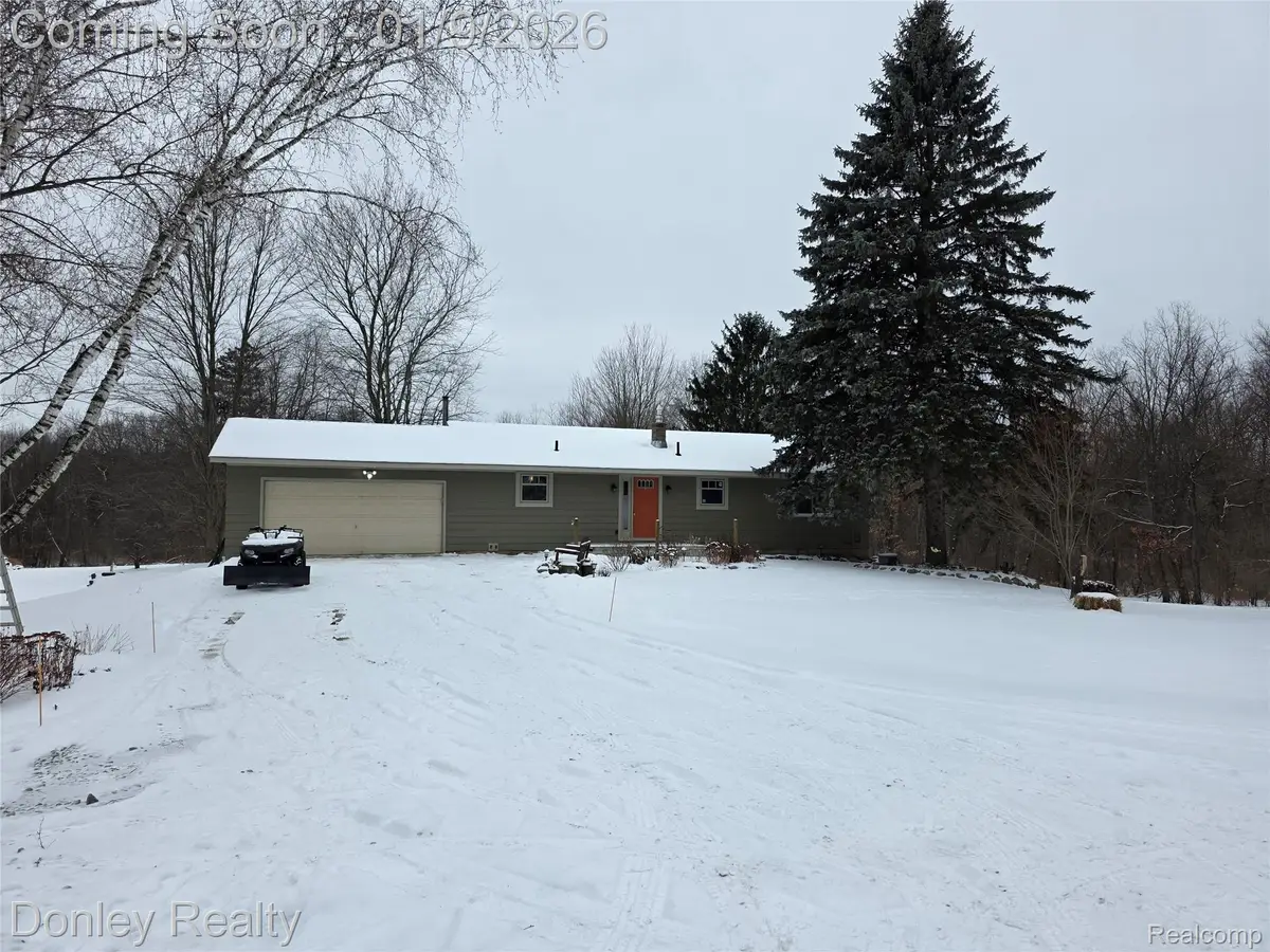 6453 Mack Road, Howell, MI 48855 - Image #1