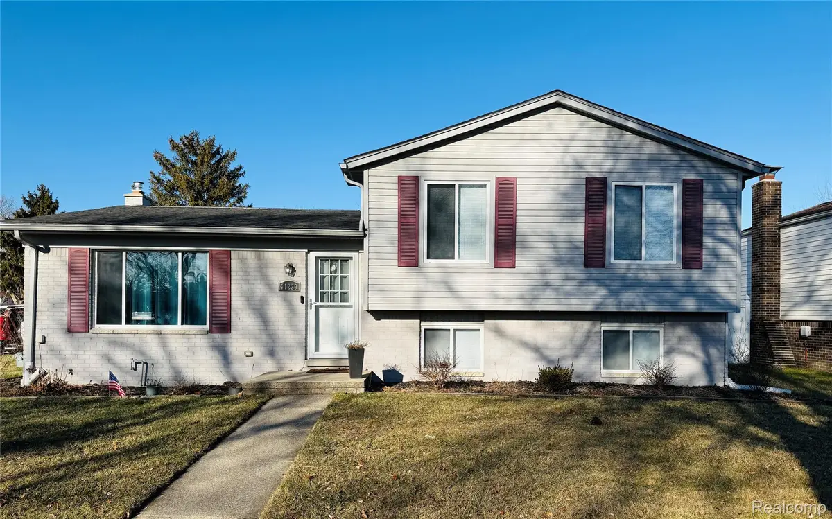 41229 N Central Drive, Sterling Heights, MI 48313 - Image #1