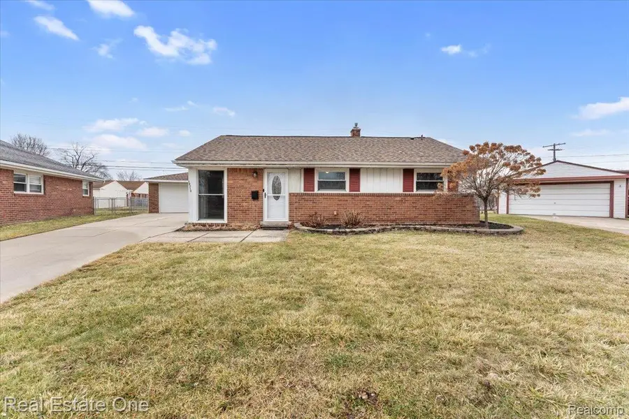 18216 Wendy Court, Riverview, MI 48193 - Image #2
