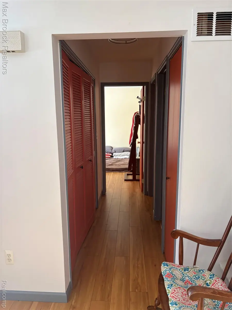 35252 Terrybrook Drive, Sterling Heights, MI 48312 - Image #3