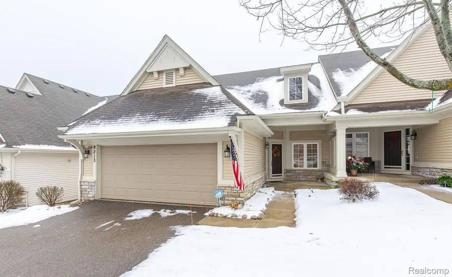 8213 Sequoia Lane, White Lake, MI 48386 - Image #2