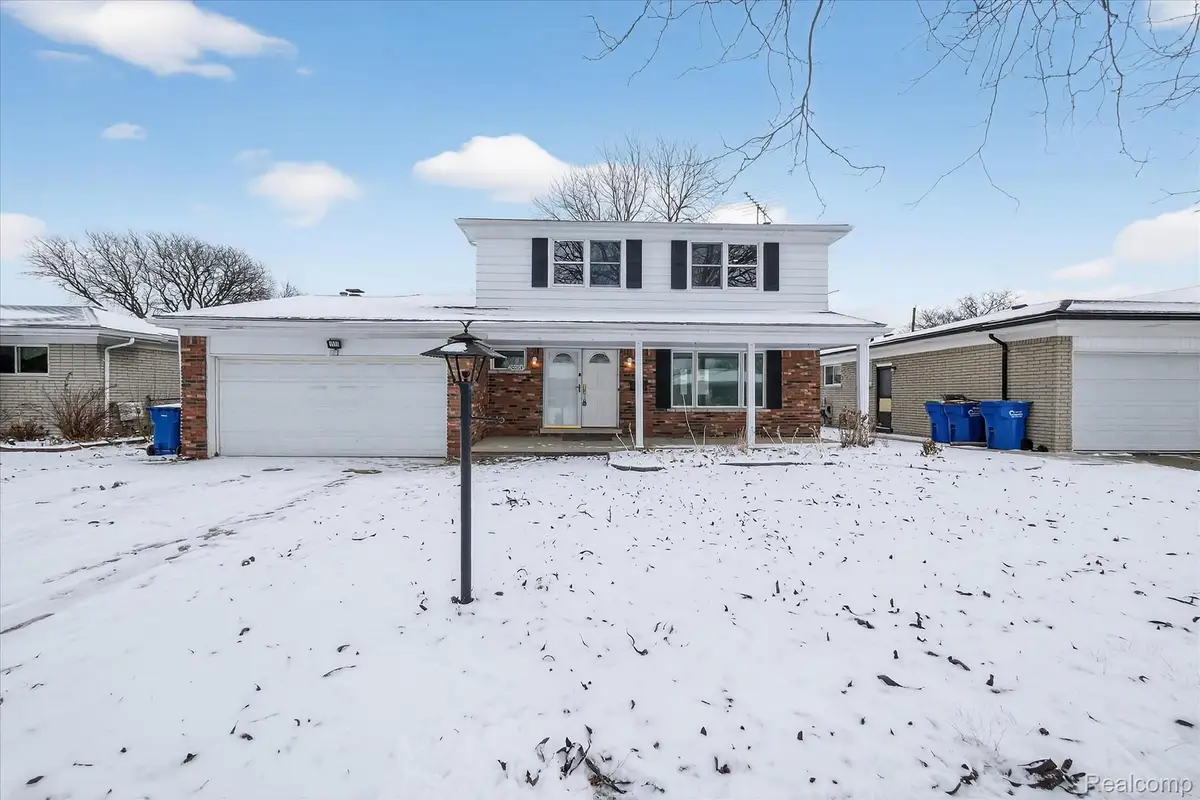 30310 Valenti Drive, Warren, MI 48088 - Image #1