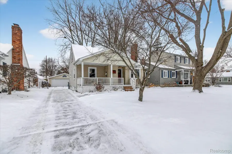 11697 Brownell Avenue, Plymouth, MI 48170 - Image #2