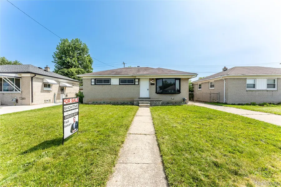 25184 Pattow Street, Roseville, MI 48066 - Image #2