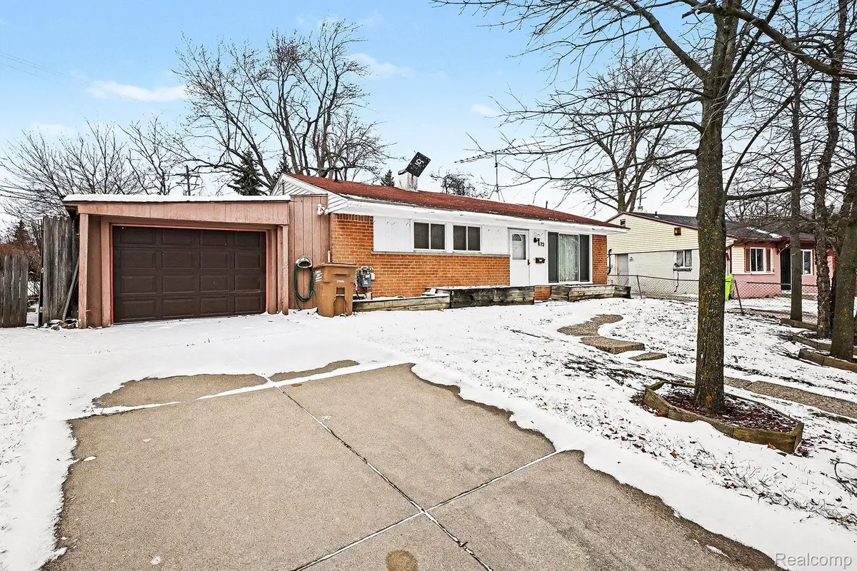 672 Linda Vista Drive, Pontiac, MI 48342 - Image #1