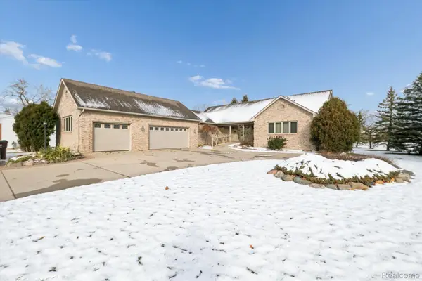 23220 Huron River Drive, Rockwood, MI 48173