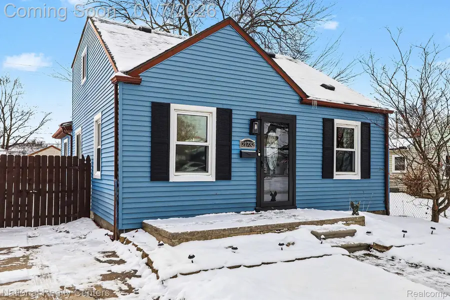 21732 Rosedale Street, Saint Clair Shores, MI 48080 - Image #2