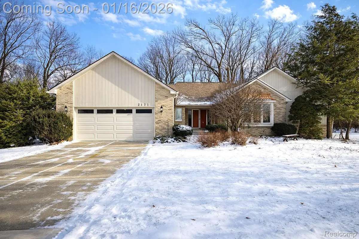 2171 Kemp Road, Bloomfield, MI 48302 - Image #1