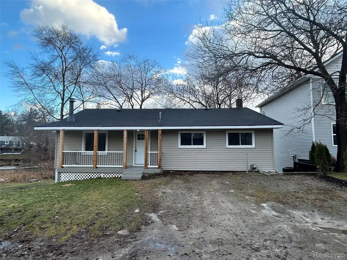 506 N Conklin Road, Orion, MI 48362 - Image #1