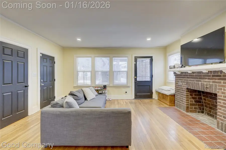 2494 Hazelwood Street, Detroit, MI 48206 - Image #2