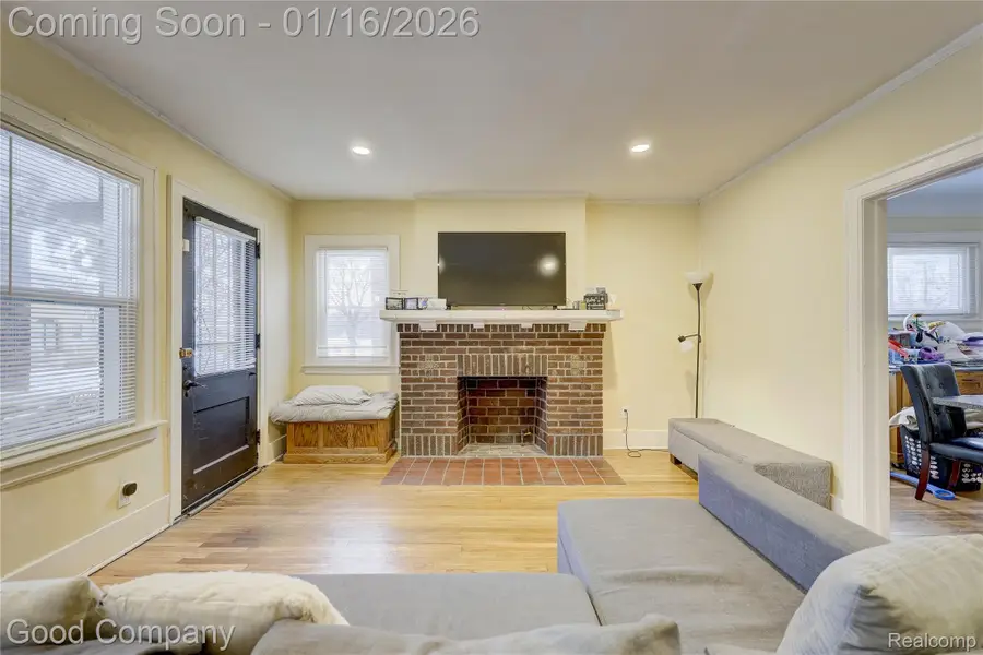2494 Hazelwood Street, Detroit, MI 48206 - Image #3
