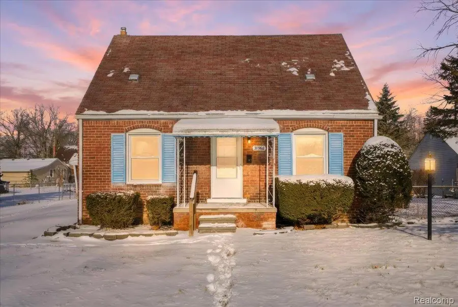 31966 Rosslyn Avenue, Garden City, MI 48135 - Image #2