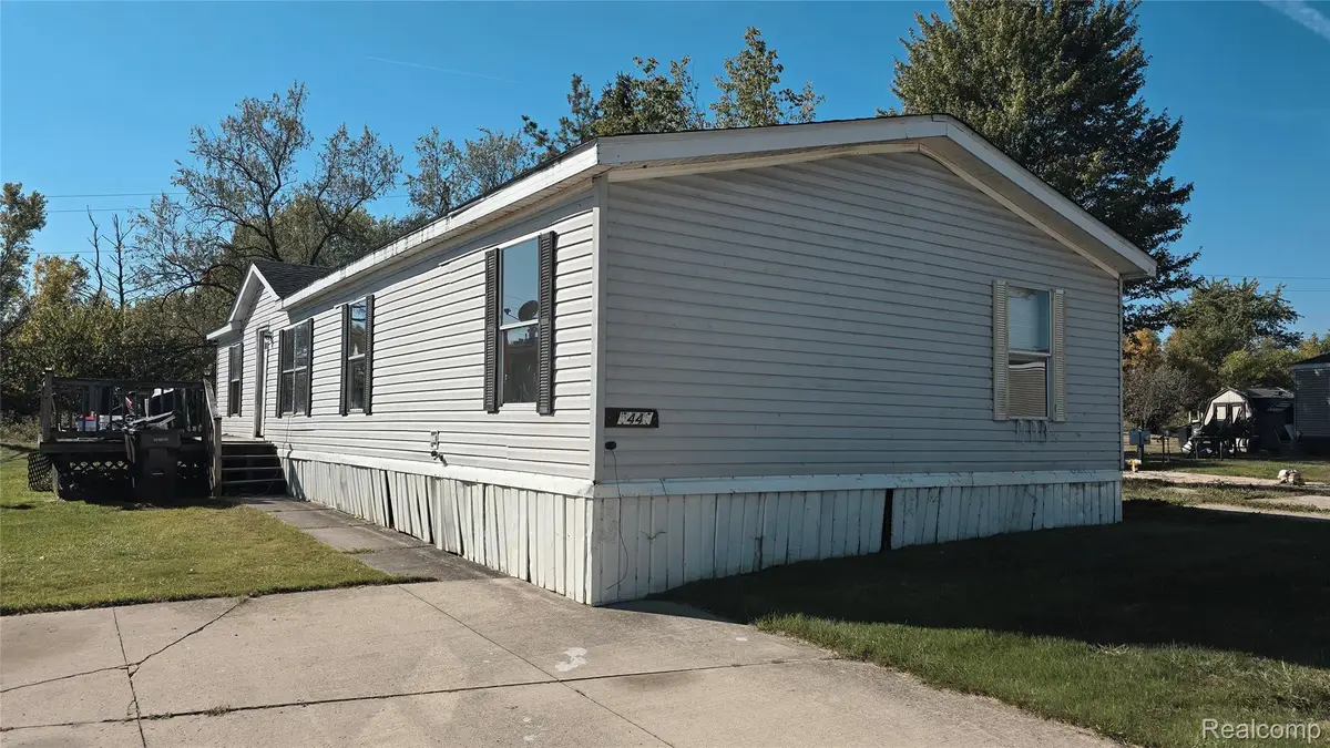 5445 Americana Lane, Casco, MI 48064 - Image #1