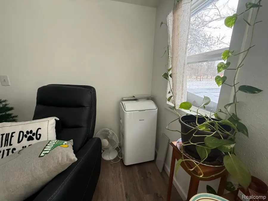 3034 E Valley Road, Adrian, MI 49221 - Image #2