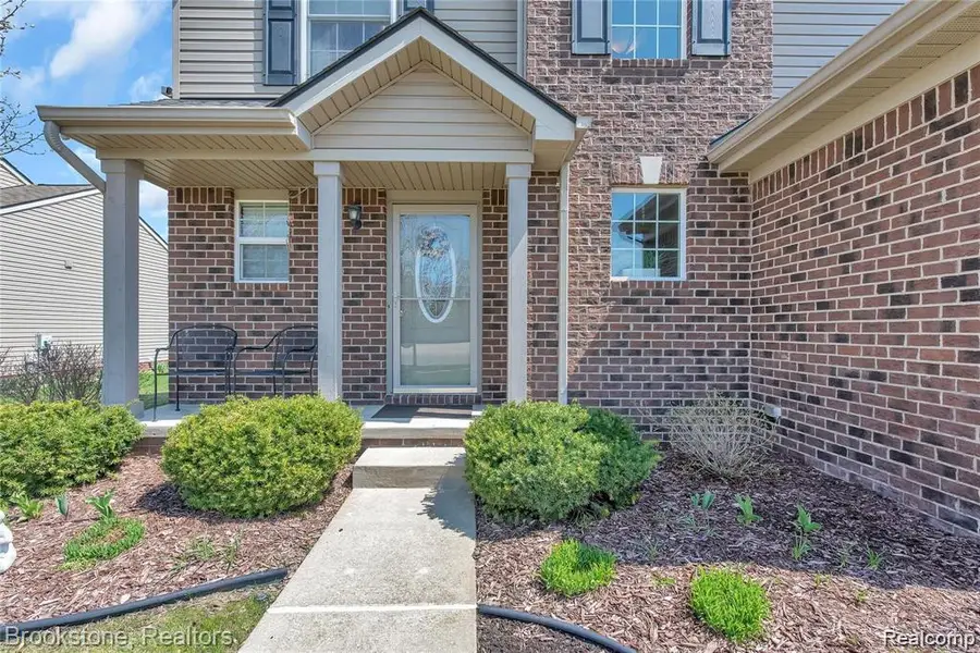 442 Princeton Drive, South Lyon, MI 48178 - Image #2