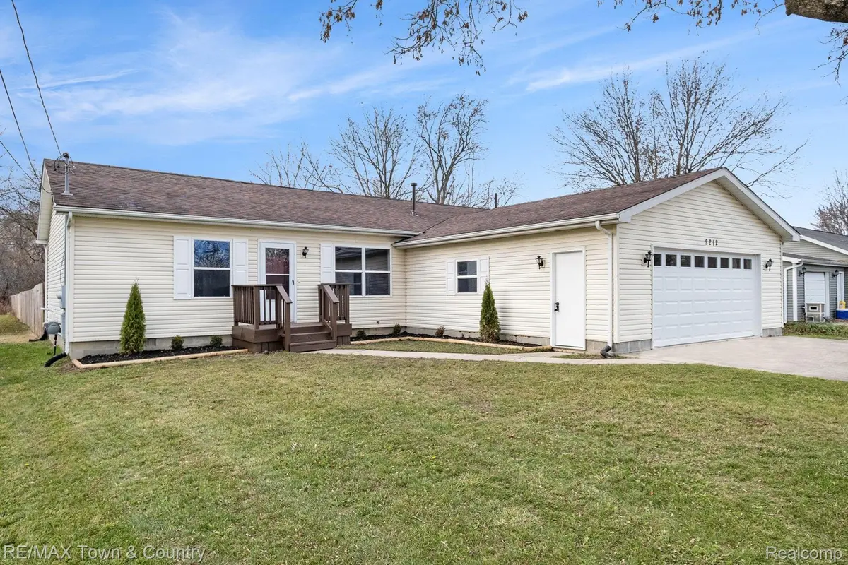 2212 Noble Avenue, Flint, MI 48532 - Image #1