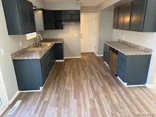 6111 Woodmoor Drive, Burton, MI 48509 - Image #2