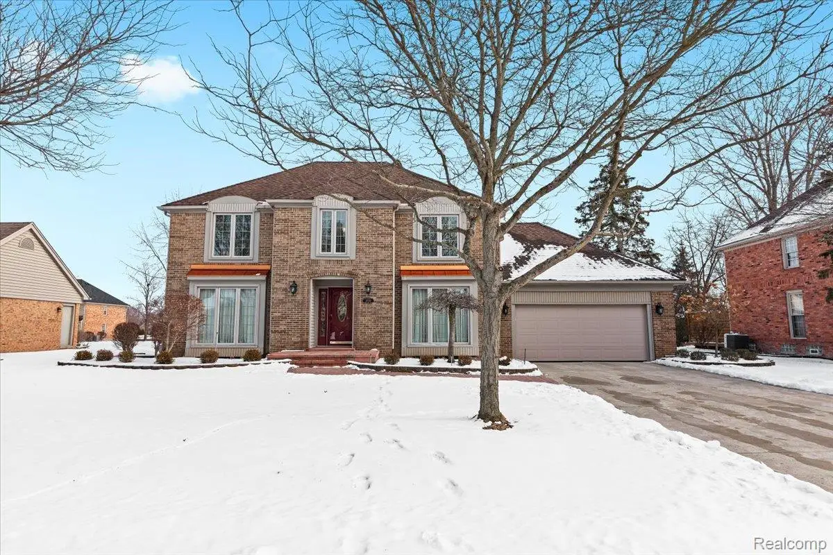 20218 Edgewood Avenue, Livonia, MI 48152 - Image #1