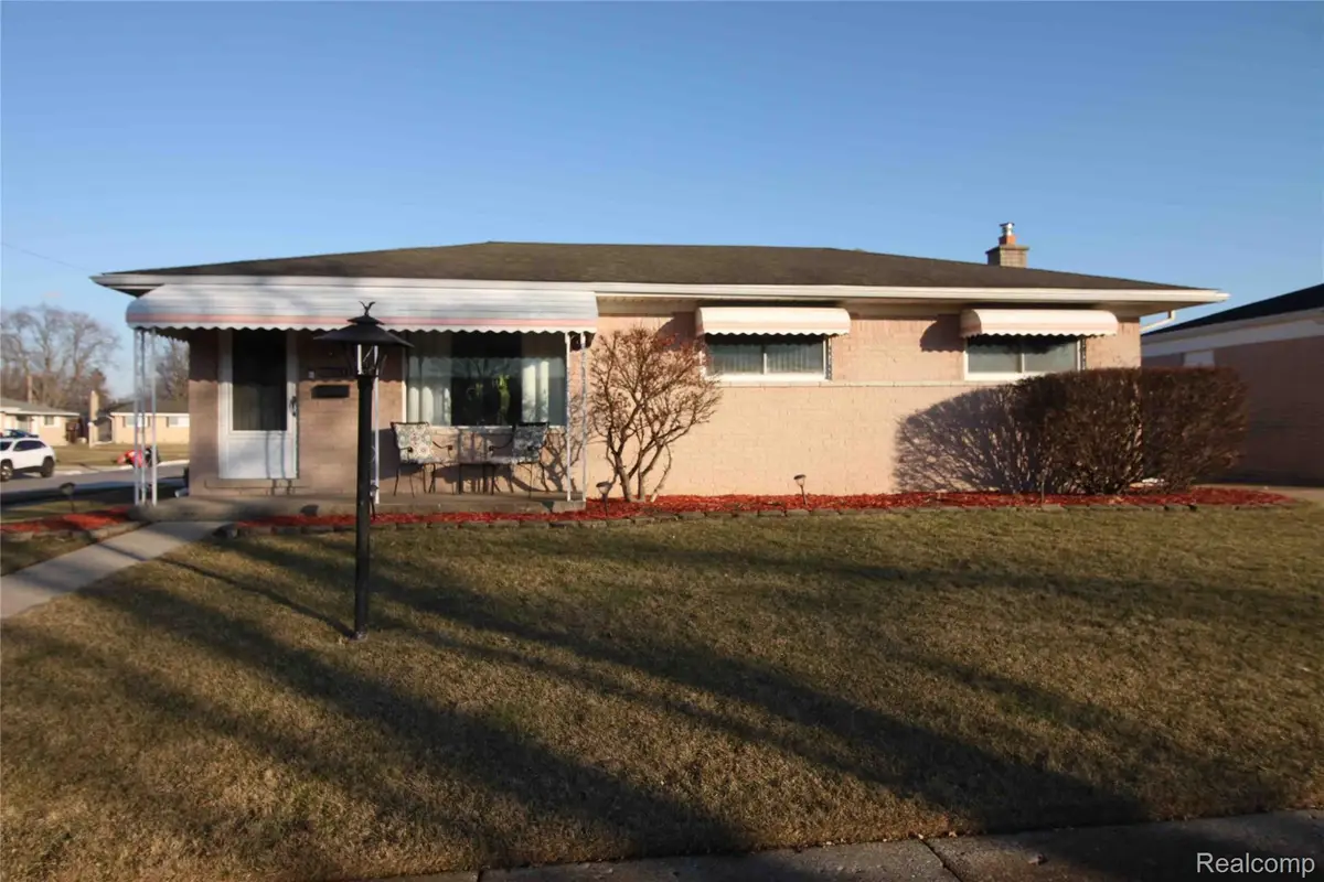 27820 Larry Street, Roseville, MI 48066 - Image #1