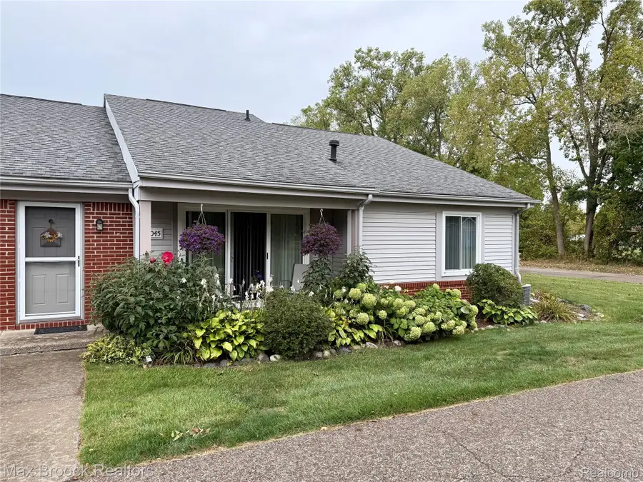 1045 Leisure Drive, Mundy Township, MI 48507 - Image #3