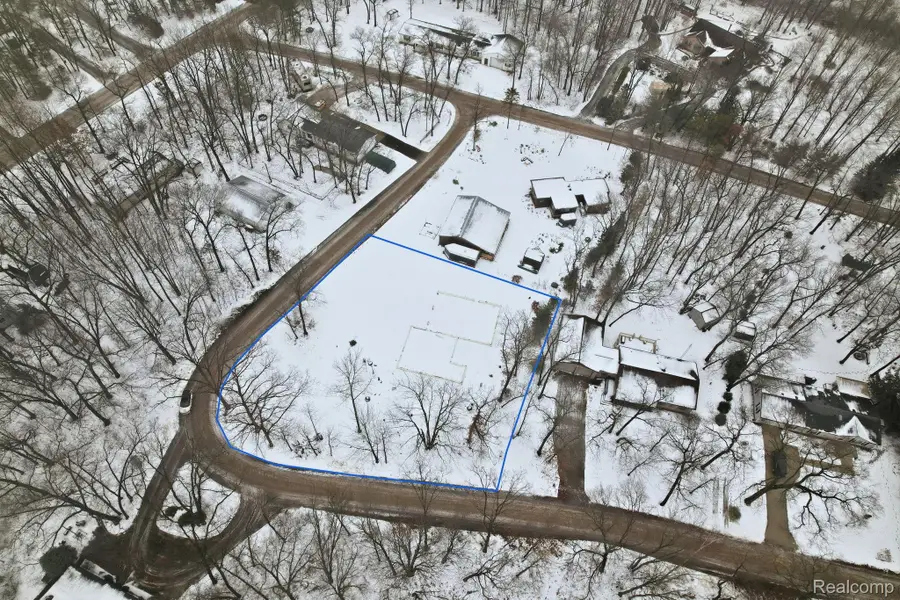 4081 Captains Drive, Lake Township, MI 48725 - Image #3