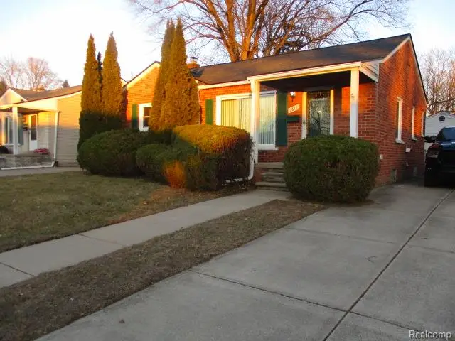 17618 Sumner, Redford, MI 48240 - Image #2