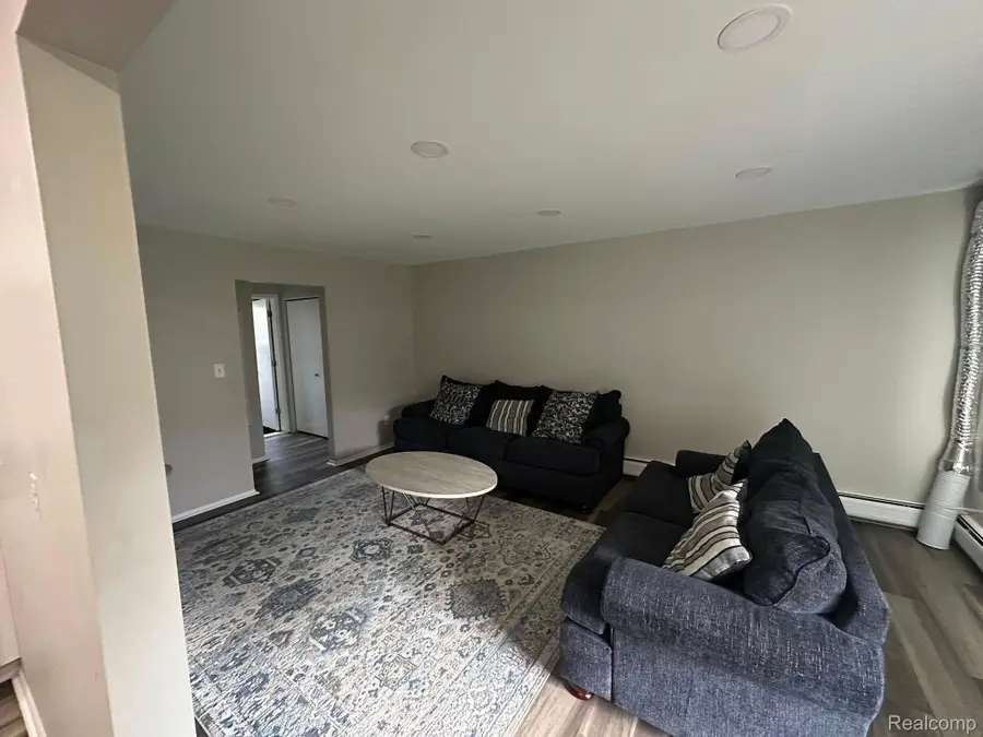 7350 N Inkster Road #10, Dearborn Heights, MI 48127 - Image #3