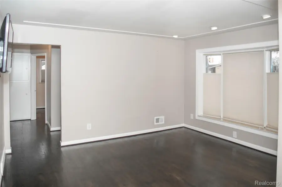 8812 Hemingway, Redford, MI 48239 - Image #3