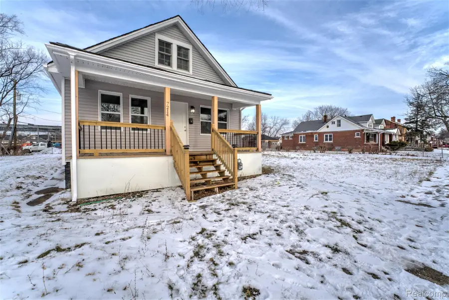 7214 Tuxedo Street, Detroit, MI 48204 - Image #2