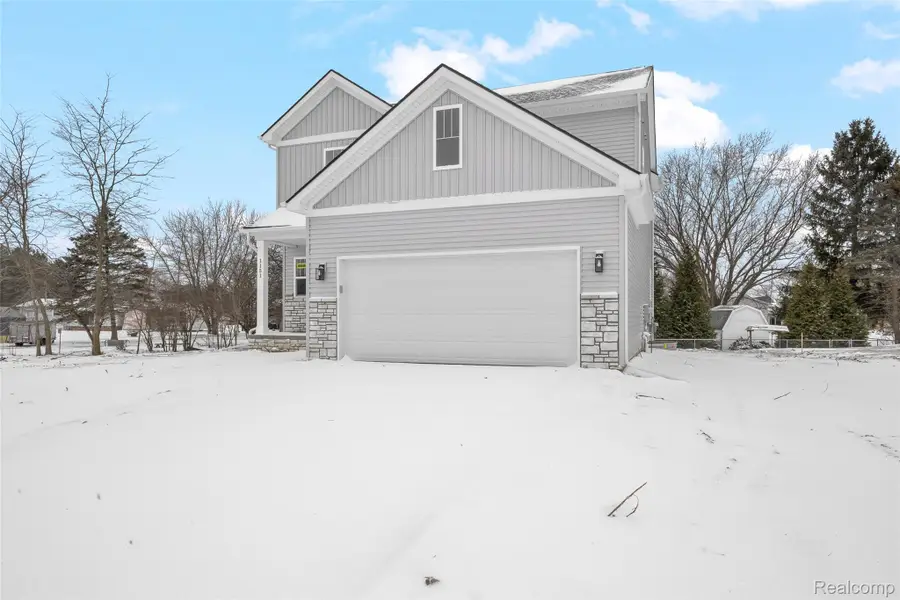 1151 Brendan Bay Drive, Grand Blanc Charter Township, MI 48439 - Image #3