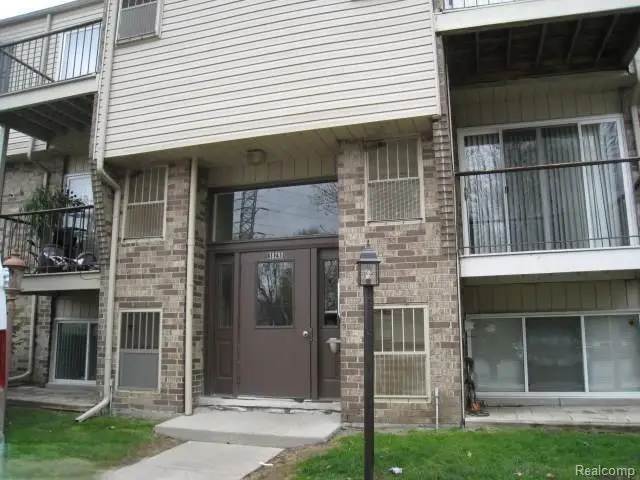 38290 Fairway Court #145A, Clinton Township, MI 48038 - Image #1