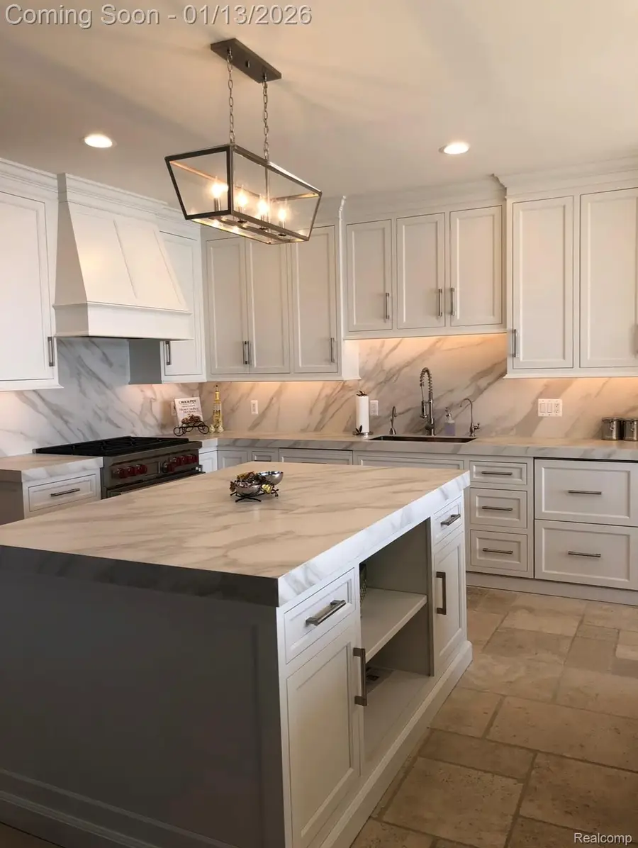 7405 Locklin, West Bloomfield, MI 48324 - Image #2