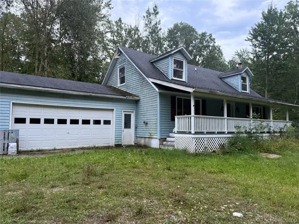 1425 S Cemetery Road, Deford, MI 48729