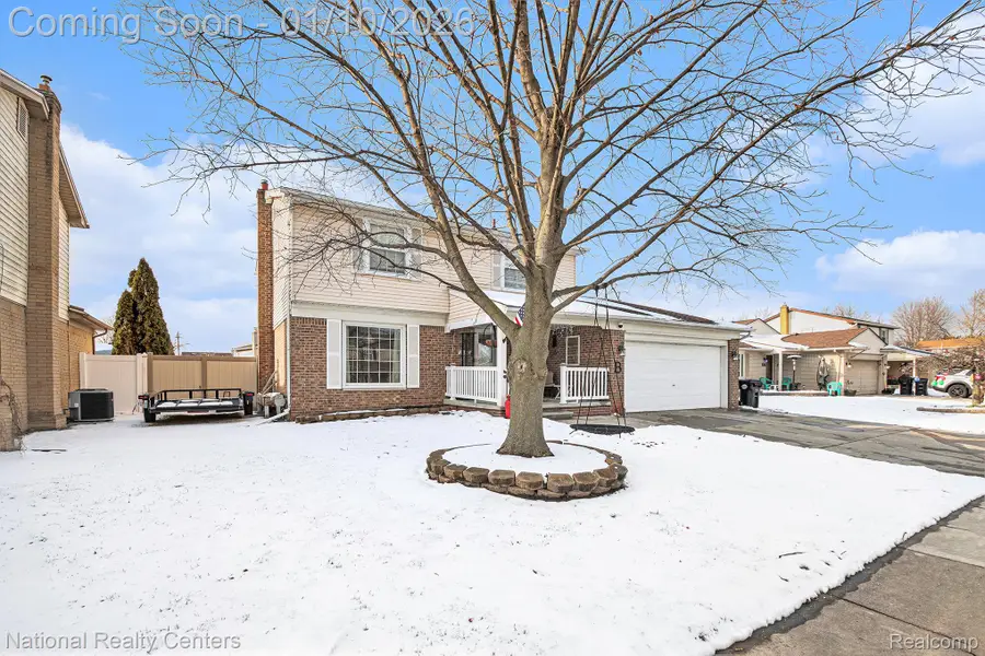 24840 Cabot Drive, Woodhaven, MI 48183 - Image #3