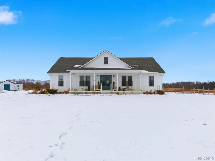 7197 Lyons Road, Goodland, MI 48444 - Image #3