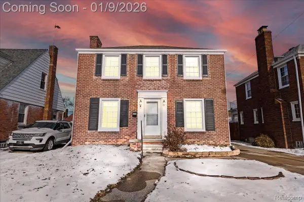 944 Kings Highway, LincolnPark, MI 48146